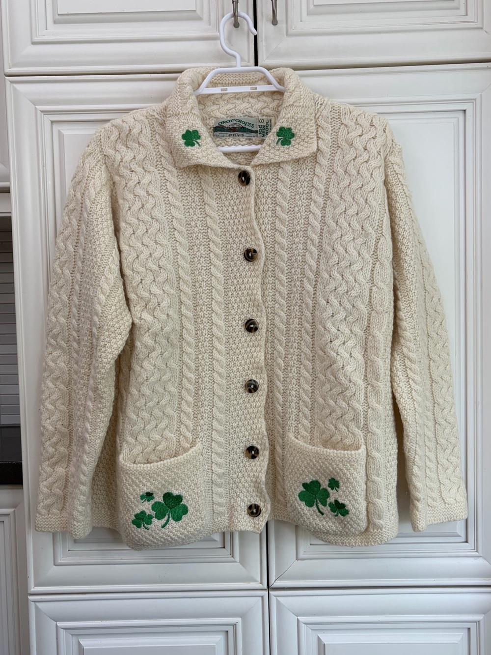 Aran Crafts women’s Irish Merino wool cable knit Clover Accent button Cardigan